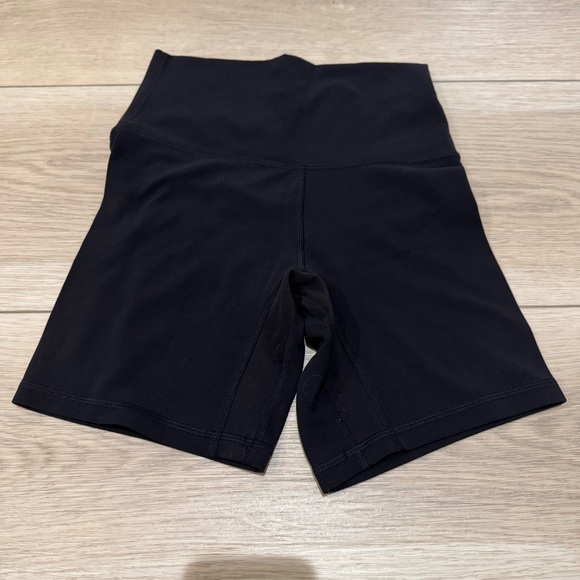 Lululemon Align High Rise Shorts 6" Inseam - Picture 2 of 5